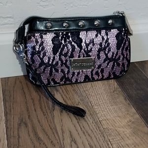NWOT Floral Lace Wristlet!